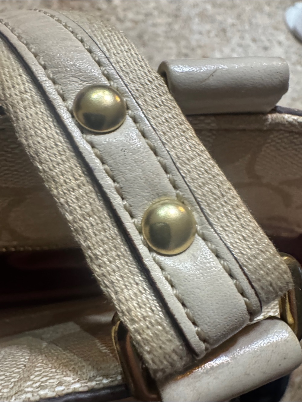 Authentic vintage Coach Beige Signature heritage Tote - Picture 11 of 14